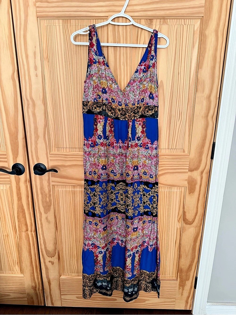 Tristan Floral Maxi Dress in Blue & Pink Size Medium
